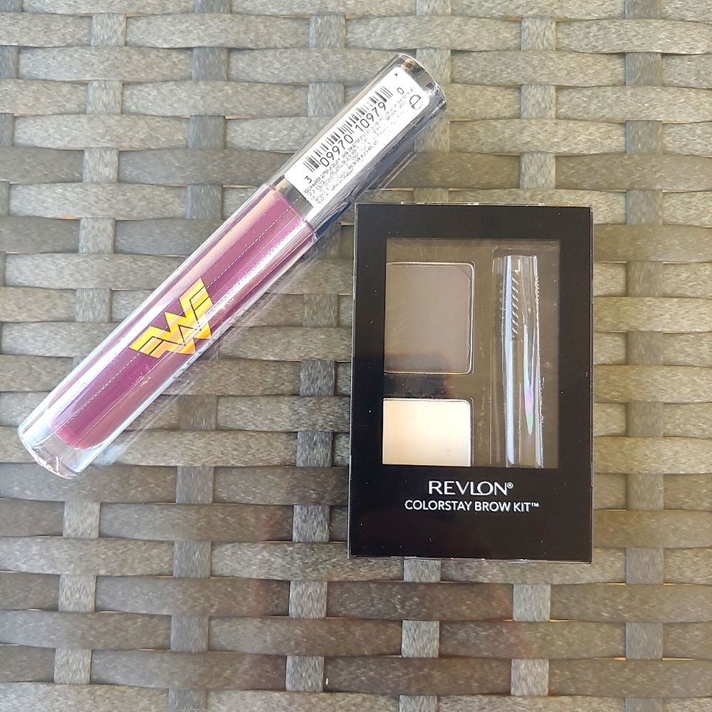 NWT Revlon Makeup Bundle!